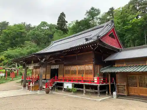 榊山稲荷神社の本殿