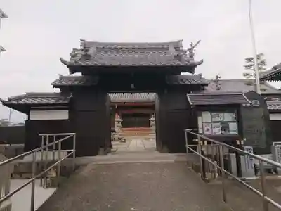 正覚寺の山門・神門