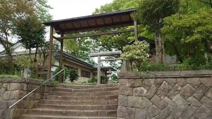 赤木神社の山門・神門