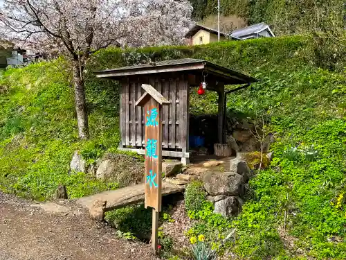 戸隠神社の建物その他