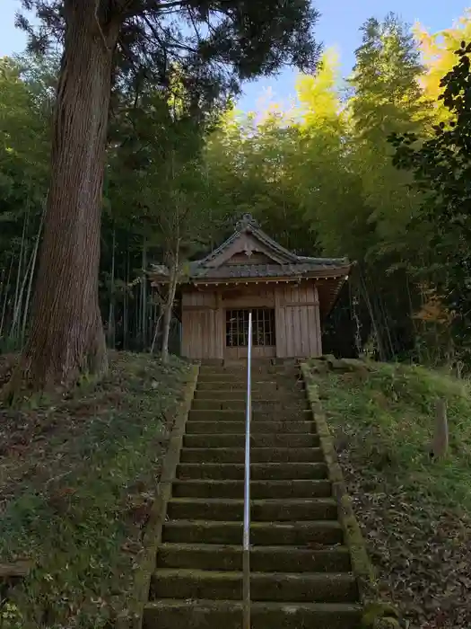 弥喜用神社の本殿