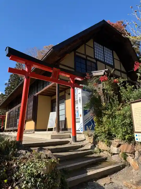 西坂ねこ稲荷神社(福島県)
