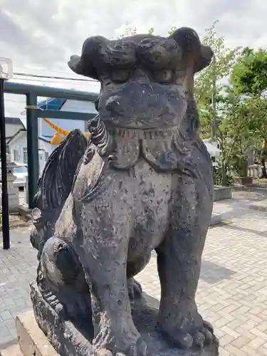 烈々布神社の狛犬