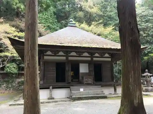 観心寺の本殿