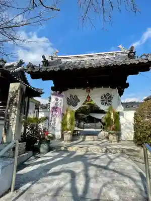 多聞寺の山門・神門