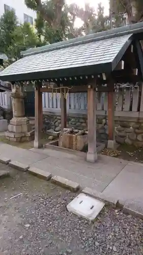 日出神社の手水舎