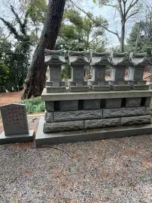 春日神社の{uncategorized: "未分類", other: "その他", undefined: "問題あり", building: "その他建物", grave: "お墓", sacred_gate: "鳥居", guardian: "狛犬", statue: "像", buddha: "仏像", history: "歴史", nature: "自然", garden: "庭園", animal: "動物", pagoda: "塔", temizu: "手水舎", mountain_gate: "山門・神門", sanctuary: "本殿・本堂", subordinate: "末社・摂社", art: "芸術", scenery: "景色", jizo: "地蔵", ema: "絵馬", goshuin: "御朱印", omikuji: "おみくじ", items: "授与品その他", amulet: "お守り", goshuincho: "御朱印帳", eats: "食事", festival: "お祭り", votive_dance: "神楽", shichigosan: "七五三参", wedding: "結婚式", experience: "体験その他", initially: "初詣", around: "周辺", anti_infection: "感染症対策"}