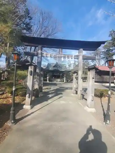 皆野椋神社の鳥居