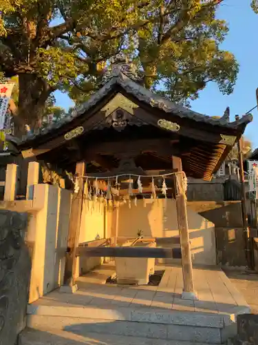 長草天神社の手水舎