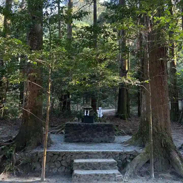 山神社の{uncategorized: "未分類", other: "その他", undefined: "問題あり", building: "その他建物", grave: "お墓", sacred_gate: "鳥居", guardian: "狛犬", statue: "像", buddha: "仏像", history: "歴史", nature: "自然", garden: "庭園", animal: "動物", pagoda: "塔", temizu: "手水舎", mountain_gate: "山門・神門", sanctuary: "本殿・本堂", subordinate: "末社・摂社", art: "芸術", scenery: "景色", jizo: "地蔵", ema: "絵馬", goshuin: "御朱印", omikuji: "おみくじ", items: "授与品その他", amulet: "お守り", goshuincho: "御朱印帳", eats: "食事", festival: "お祭り", votive_dance: "神楽", shichigosan: "七五三参", wedding: "結婚式", experience: "体験その他", initially: "初詣", around: "周辺", anti_infection: "感染症対策"}