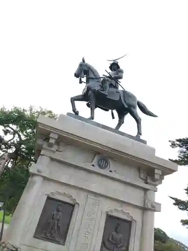 宮城縣護國神社の像