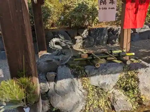 九帝王宮 萱野神社(滋賀県)