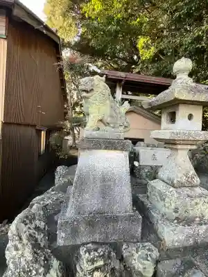 満留山神社の{uncategorized: "未分類", other: "その他", undefined: "問題あり", building: "その他建物", grave: "お墓", sacred_gate: "鳥居", guardian: "狛犬", statue: "像", buddha: "仏像", history: "歴史", nature: "自然", garden: "庭園", animal: "動物", pagoda: "塔", temizu: "手水舎", mountain_gate: "山門・神門", sanctuary: "本殿・本堂", subordinate: "末社・摂社", art: "芸術", scenery: "景色", jizo: "地蔵", ema: "絵馬", goshuin: "御朱印", omikuji: "おみくじ", items: "授与品その他", amulet: "お守り", goshuincho: "御朱印帳", eats: "食事", festival: "お祭り", votive_dance: "神楽", shichigosan: "七五三参", wedding: "結婚式", experience: "体験その他", initially: "初詣", around: "周辺", anti_infection: "感染症対策"}