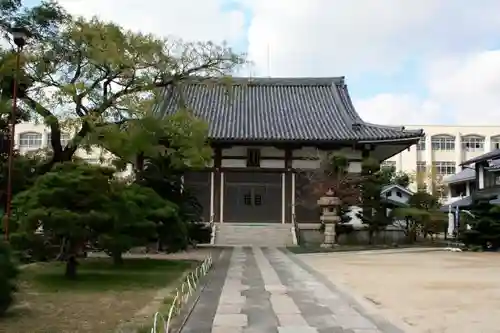 真光寺の本殿・本堂
