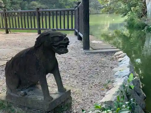 賢沼寺（沼ノ内弁財天）の狛犬