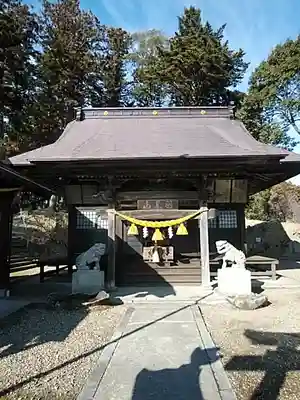 長屋神社の本殿・本堂