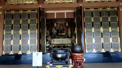 寿光寺の本殿・本堂