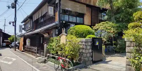 お登勢明神(京都府)