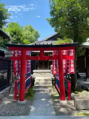 牛嶋神社の末社・摂社