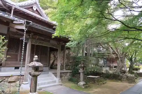 花山院菩提寺の本殿・本堂