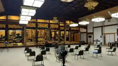 帯広別院の本殿・本堂