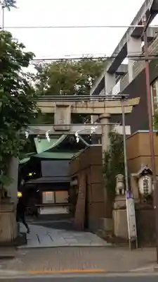 小野照崎神社の鳥居