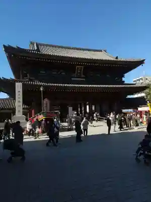 川崎大師（平間寺）の山門・神門
