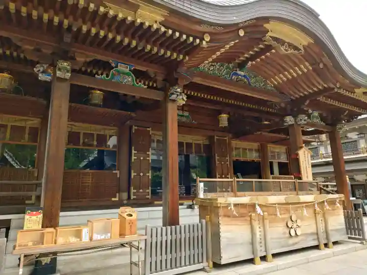 湯島天満宮の{uncategorized: "未分類", other: "その他", undefined: "問題あり", building: "その他建物", grave: "お墓", sacred_gate: "鳥居", guardian: "狛犬", statue: "像", buddha: "仏像", history: "歴史", nature: "自然", garden: "庭園", animal: "動物", pagoda: "塔", temizu: "手水舎", mountain_gate: "山門・神門", sanctuary: "本殿・本堂", subordinate: "末社・摂社", art: "芸術", scenery: "景色", jizo: "地蔵", ema: "絵馬", goshuin: "御朱印", omikuji: "おみくじ", items: "授与品その他", amulet: "お守り", goshuincho: "御朱印帳", eats: "食事", festival: "お祭り", votive_dance: "神楽", shichigosan: "七五三参", wedding: "結婚式", experience: "体験その他", initially: "初詣", around: "周辺", anti_infection: "感染症対策"}