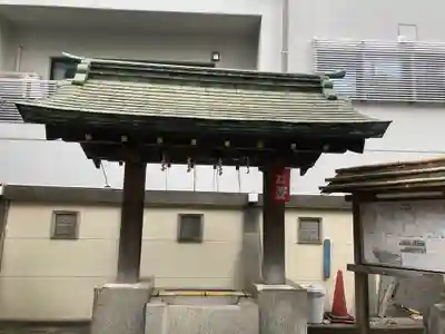 吉原神社の手水舎