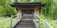 就実八幡神社の本殿・本堂