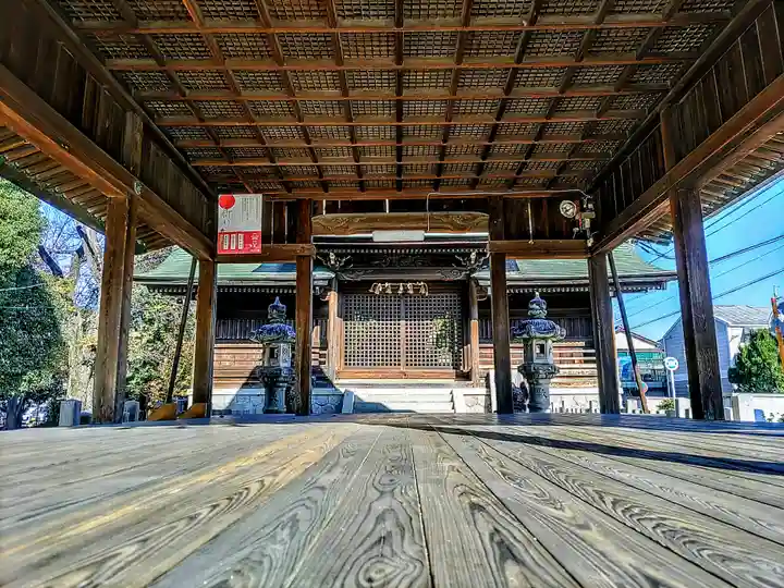 十所社(九之坪)の本殿・本堂