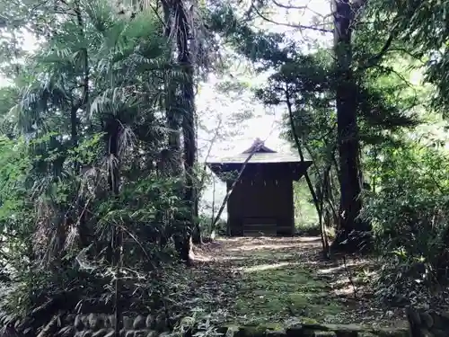 市杵島神社の本殿・本堂