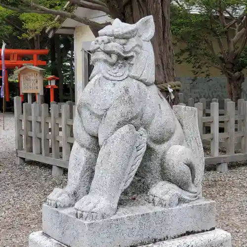 湯倉神社の狛犬