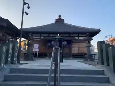 成田山 薬師堂(旧本堂)の本殿・本堂