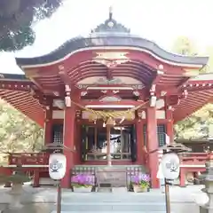 柏諏訪神社の本殿