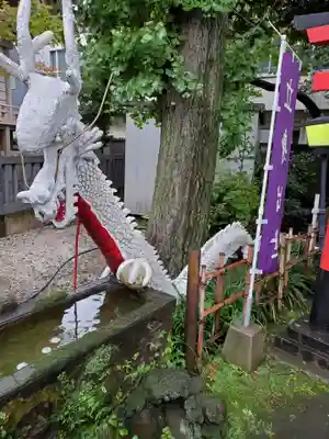 蛇窪神社の手水舎