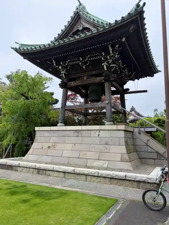 西明寺の{uncategorized: "未分類", other: "その他", undefined: "問題あり", building: "その他建物", grave: "お墓", sacred_gate: "鳥居", guardian: "狛犬", statue: "像", buddha: "仏像", history: "歴史", nature: "自然", garden: "庭園", animal: "動物", pagoda: "塔", temizu: "手水舎", mountain_gate: "山門・神門", sanctuary: "本殿・本堂", subordinate: "末社・摂社", art: "芸術", scenery: "景色", jizo: "地蔵", ema: "絵馬", goshuin: "御朱印", omikuji: "おみくじ", items: "授与品その他", amulet: "お守り", goshuincho: "御朱印帳", eats: "食事", festival: "お祭り", votive_dance: "神楽", shichigosan: "七五三参", wedding: "結婚式", experience: "体験その他", initially: "初詣", around: "周辺", anti_infection: "感染症対策"}