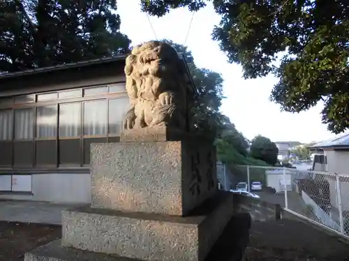 佐江戸杉山神社の狛犬