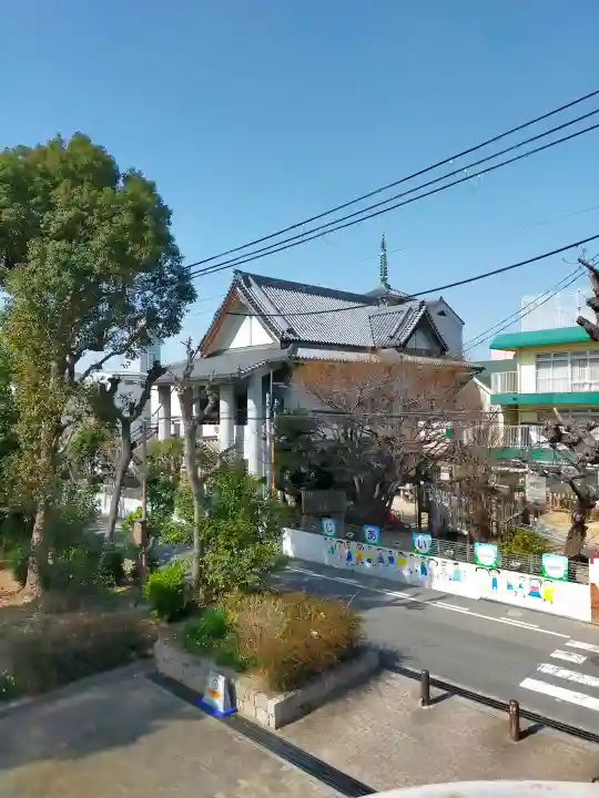 正光寺の{uncategorized: "未分類", other: "その他", undefined: "問題あり", building: "その他建物", grave: "お墓", sacred_gate: "鳥居", guardian: "狛犬", statue: "像", buddha: "仏像", history: "歴史", nature: "自然", garden: "庭園", animal: "動物", pagoda: "塔", temizu: "手水舎", mountain_gate: "山門・神門", sanctuary: "本殿・本堂", subordinate: "末社・摂社", art: "芸術", scenery: "景色", jizo: "地蔵", ema: "絵馬", goshuin: "御朱印", omikuji: "おみくじ", items: "授与品その他", amulet: "お守り", goshuincho: "御朱印帳", eats: "食事", festival: "お祭り", votive_dance: "神楽", shichigosan: "七五三参", wedding: "結婚式", experience: "体験その他", initially: "初詣", around: "周辺", anti_infection: "感染症対策"}
