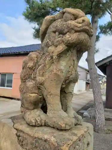 吉津羅神社の狛犬