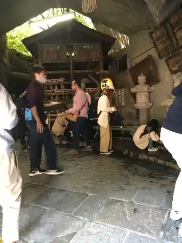 銭洗弁財天宇賀福神社の本殿・本堂