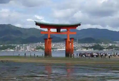 厳島神社(広島県)