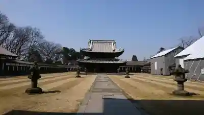大仏寺の{uncategorized: "未分類", other: "その他", undefined: "問題あり", building: "その他建物", grave: "お墓", sacred_gate: "鳥居", guardian: "狛犬", statue: "像", buddha: "仏像", history: "歴史", nature: "自然", garden: "庭園", animal: "動物", pagoda: "塔", temizu: "手水舎", mountain_gate: "山門・神門", sanctuary: "本殿・本堂", subordinate: "末社・摂社", art: "芸術", scenery: "景色", jizo: "地蔵", ema: "絵馬", goshuin: "御朱印", omikuji: "おみくじ", items: "授与品その他", amulet: "お守り", goshuincho: "御朱印帳", eats: "食事", festival: "お祭り", votive_dance: "神楽", shichigosan: "七五三参", wedding: "結婚式", experience: "体験その他", initially: "初詣", around: "周辺", anti_infection: "感染症対策"}