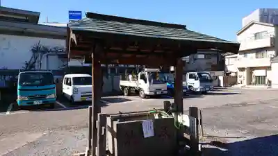 三輪里稲荷神社の手水舎