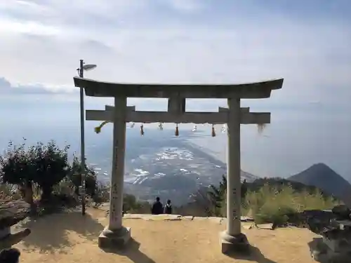 高屋神社の鳥居