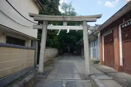 田端八幡神社の鳥居