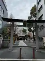 小梳神社の{uncategorized: "未分類", other: "その他", undefined: "問題あり", building: "その他建物", grave: "お墓", sacred_gate: "鳥居", guardian: "狛犬", statue: "像", buddha: "仏像", history: "歴史", nature: "自然", garden: "庭園", animal: "動物", pagoda: "塔", temizu: "手水舎", mountain_gate: "山門・神門", sanctuary: "本殿・本堂", subordinate: "末社・摂社", art: "芸術", scenery: "景色", jizo: "地蔵", ema: "絵馬", goshuin: "御朱印", omikuji: "おみくじ", items: "授与品その他", amulet: "お守り", goshuincho: "御朱印帳", eats: "食事", festival: "お祭り", votive_dance: "神楽", shichigosan: "七五三参", wedding: "結婚式", experience: "体験その他", initially: "初詣", around: "周辺", anti_infection: "感染症対策"}