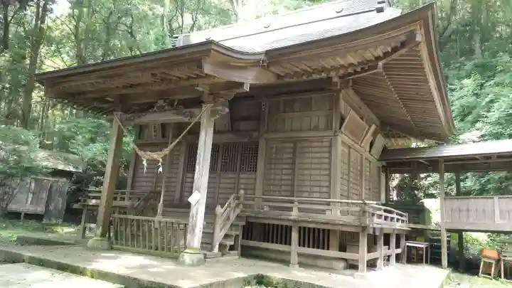 加茂神社の本殿・本堂