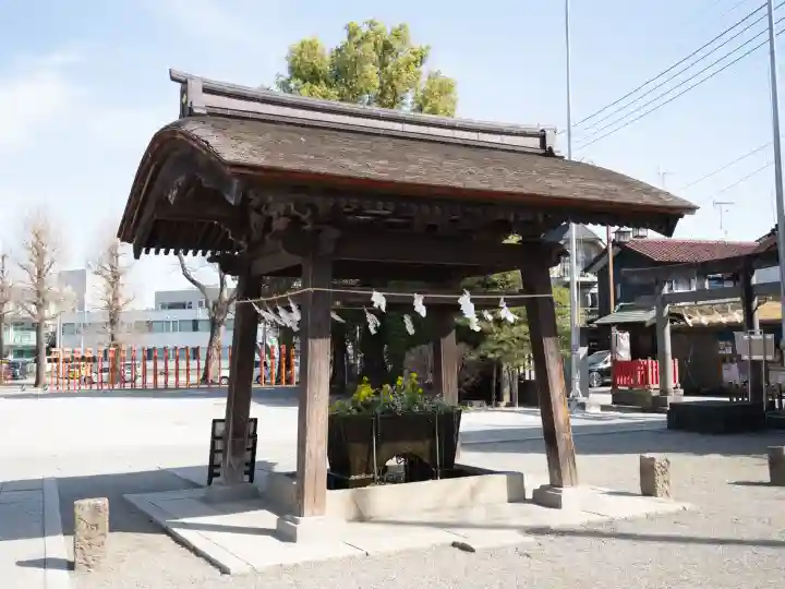 箭弓稲荷神社の{uncategorized: "未分類", other: "その他", undefined: "問題あり", building: "その他建物", grave: "お墓", sacred_gate: "鳥居", guardian: "狛犬", statue: "像", buddha: "仏像", history: "歴史", nature: "自然", garden: "庭園", animal: "動物", pagoda: "塔", temizu: "手水舎", mountain_gate: "山門・神門", sanctuary: "本殿・本堂", subordinate: "末社・摂社", art: "芸術", scenery: "景色", jizo: "地蔵", ema: "絵馬", goshuin: "御朱印", omikuji: "おみくじ", items: "授与品その他", amulet: "お守り", goshuincho: "御朱印帳", eats: "食事", festival: "お祭り", votive_dance: "神楽", shichigosan: "七五三参", wedding: "結婚式", experience: "体験その他", initially: "初詣", around: "周辺", anti_infection: "感染症対策"}