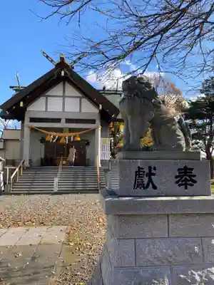 西岡八幡宮の狛犬